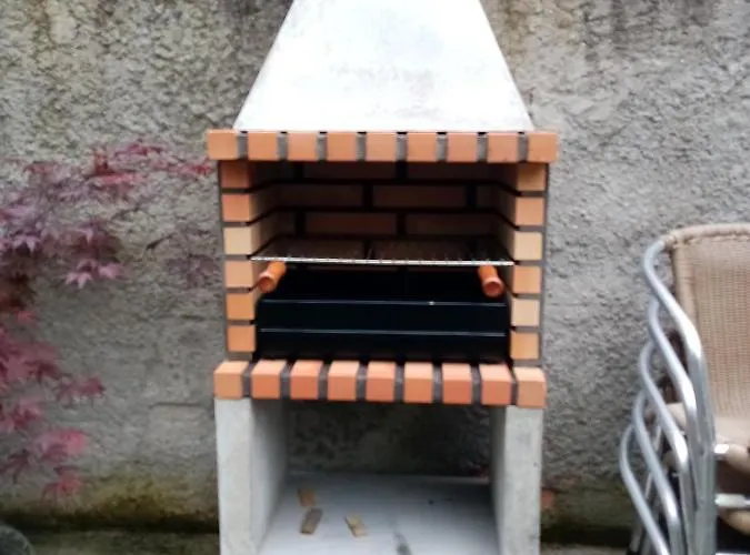 House Nyaraló Lovelhe